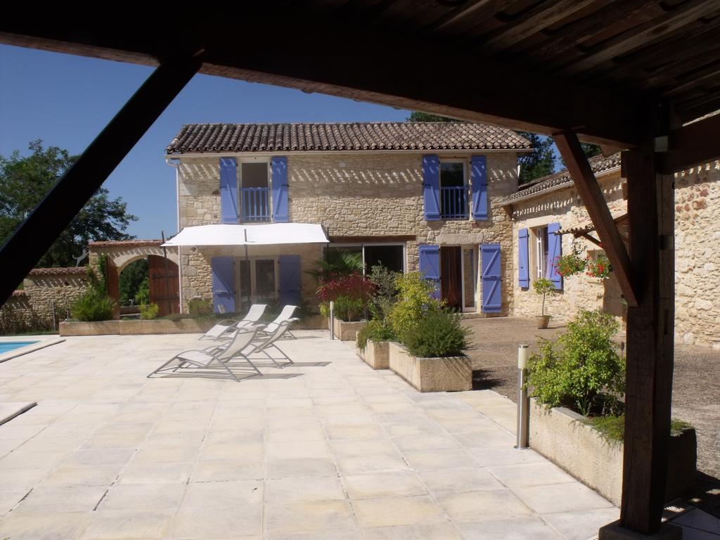 Aux Blanches Pierres Apartment Fumel Bagian luar foto